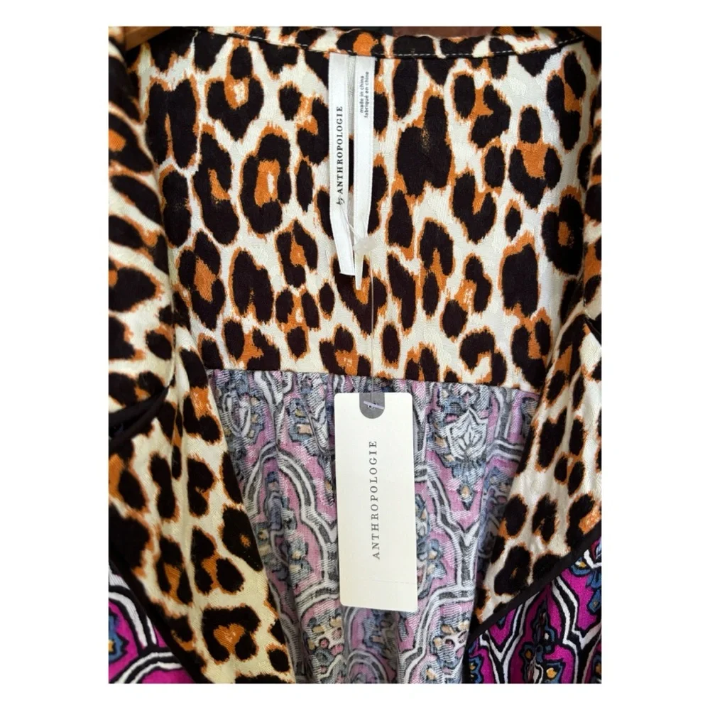 NWT Anthropologie Patterned Crop Tie Lounge Top in Purple Motif  Size Small